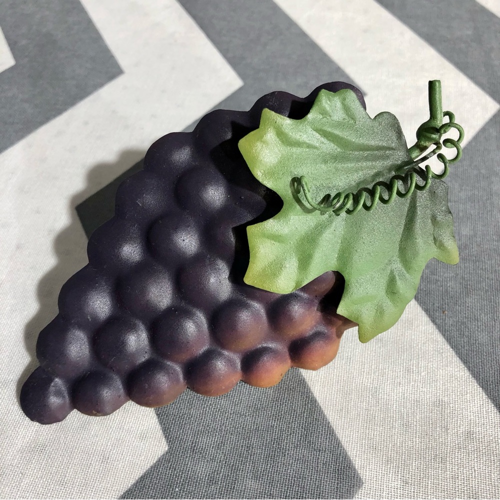 Grape Cluster Napkin Rings - Picture 7 of 7